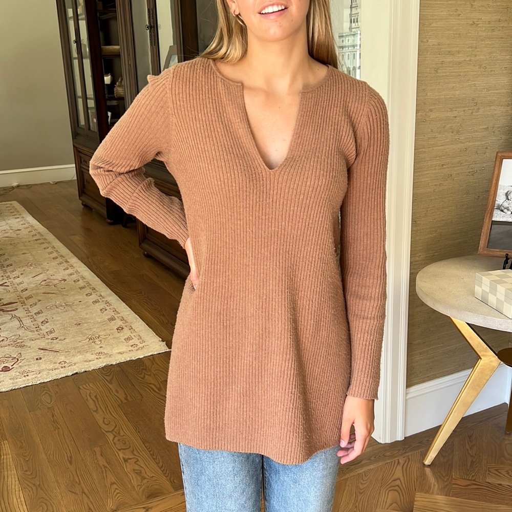 Anthropologie tunic sweater